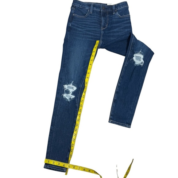 American Eagle The Dream Jean Super High Rise Distressed Stretch Jegging Size 0 - Picture 3 of 4